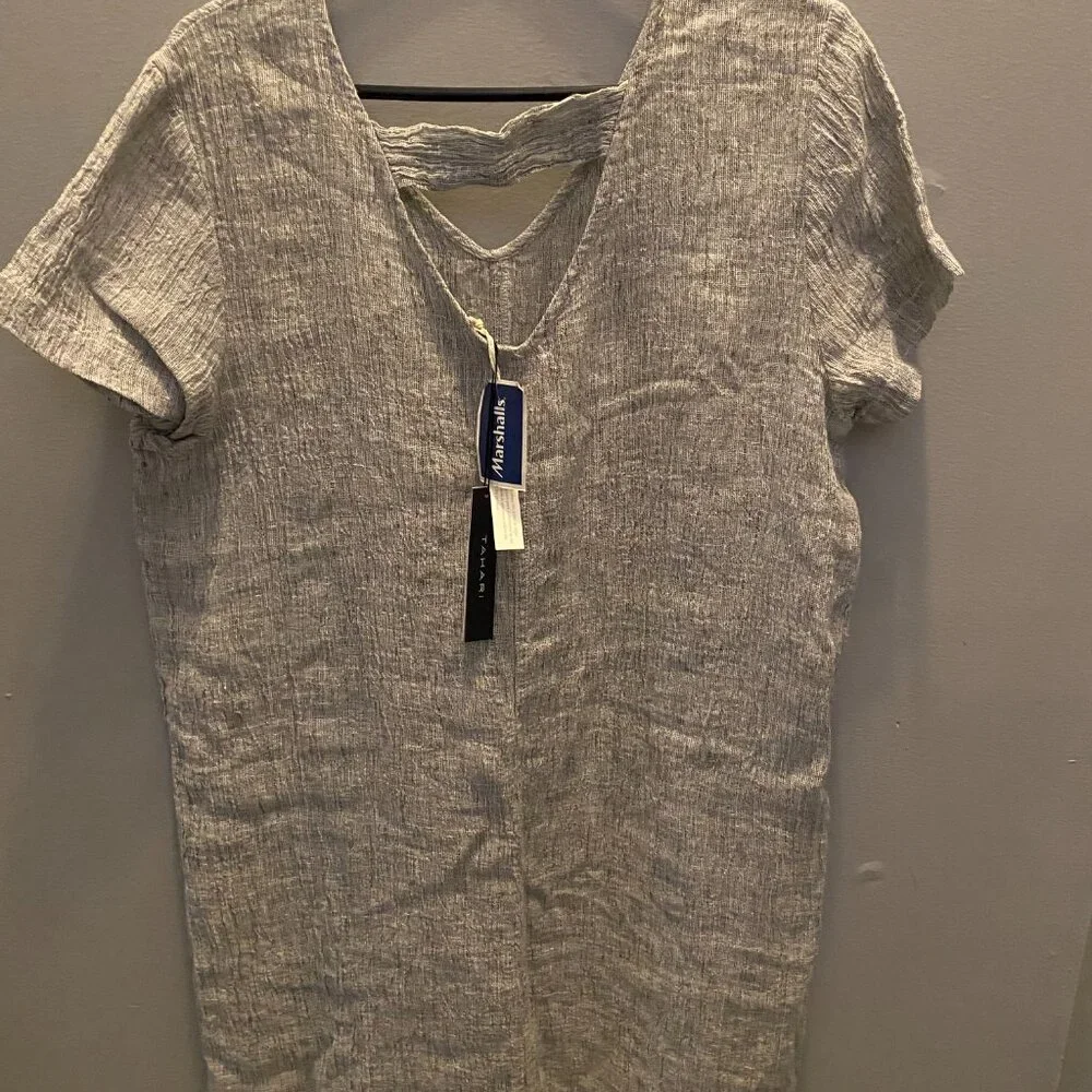 Ladies Dress - Picture 2 of 5